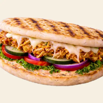 Naanwich – gefülltes Naan, knusprig gegrillt